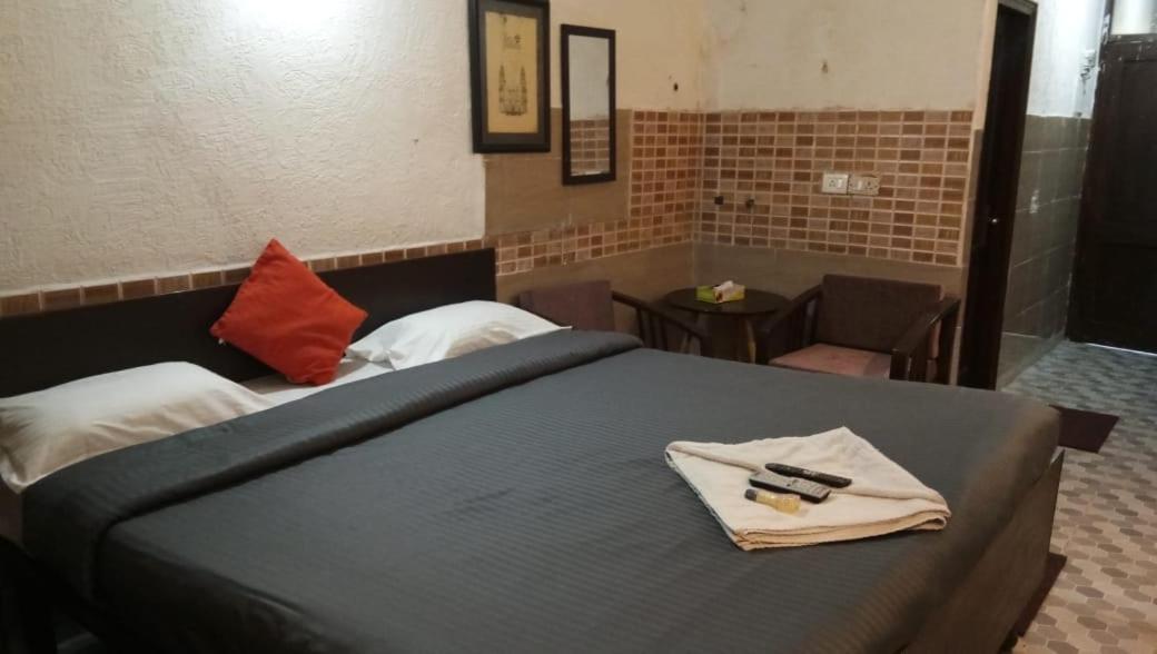 Hotel O Hya'S Homestay Dehradun Exteriör bild