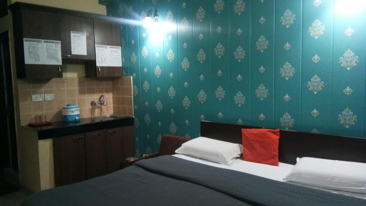 Hotel O Hya'S Homestay Dehradun Exteriör bild