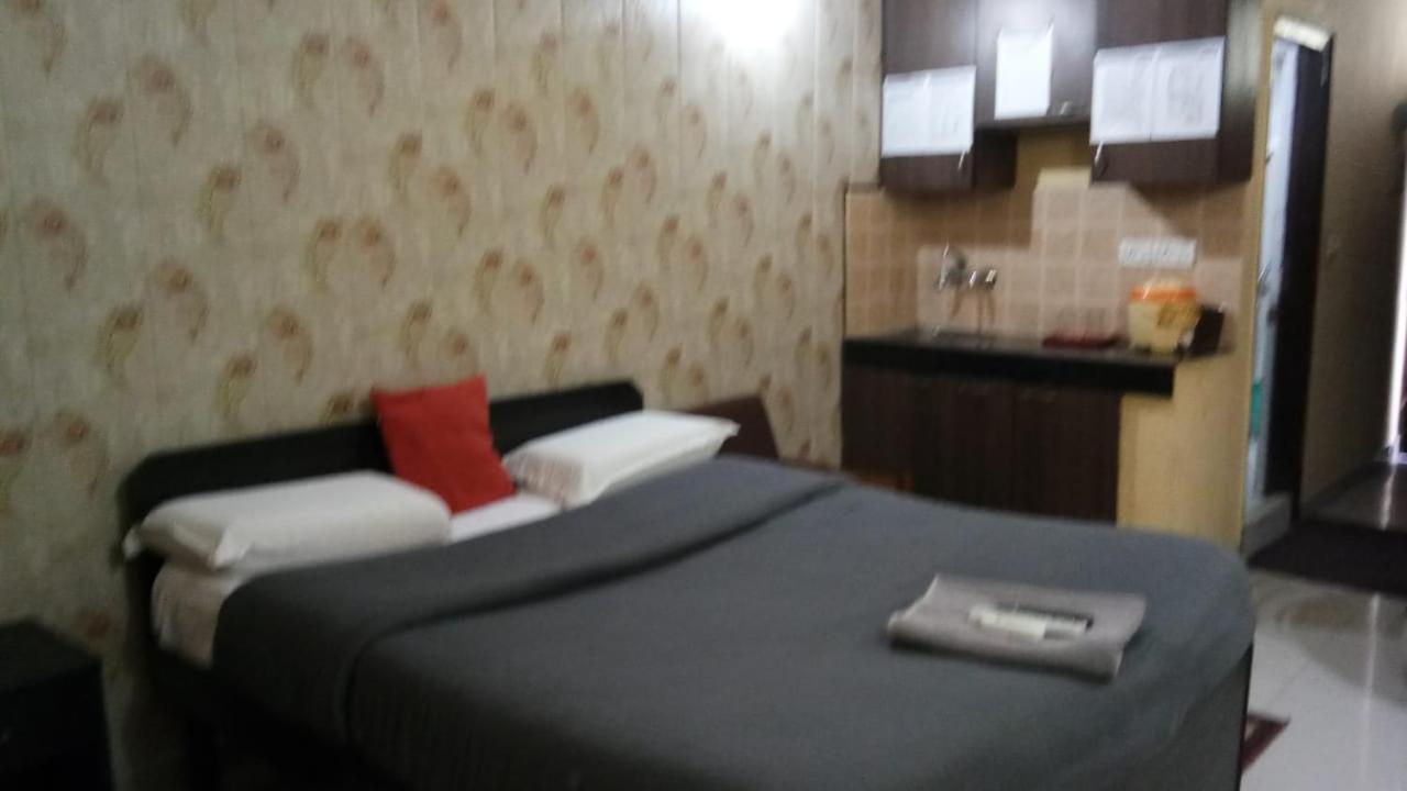 Hotel O Hya'S Homestay Dehradun Exteriör bild
