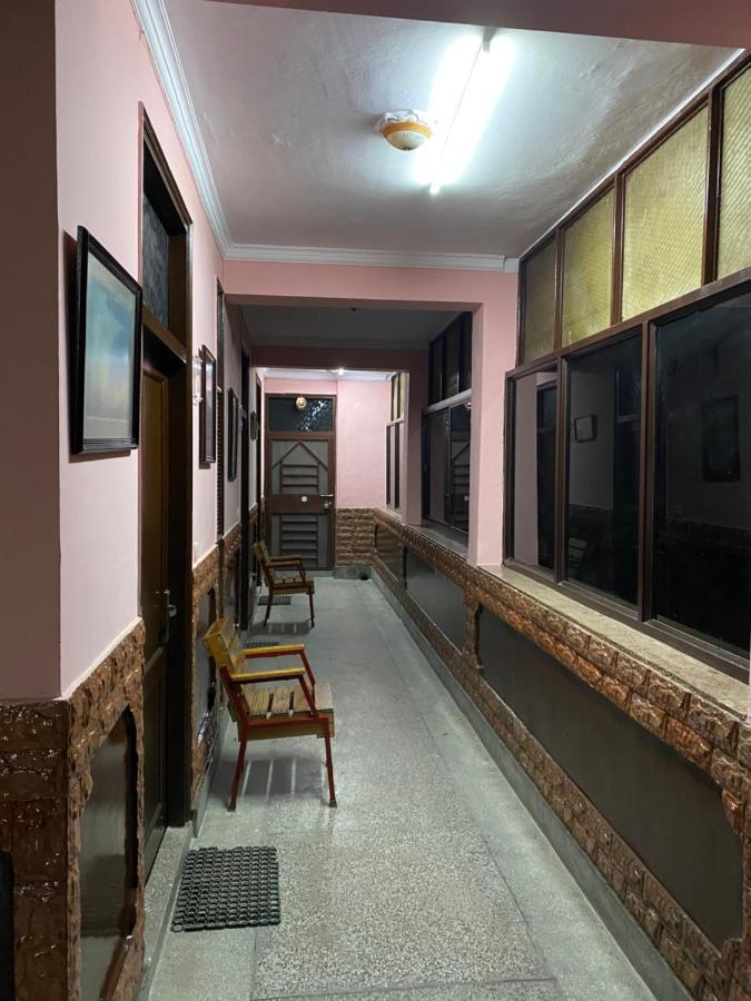 Hotel O Hya'S Homestay Dehradun Exteriör bild