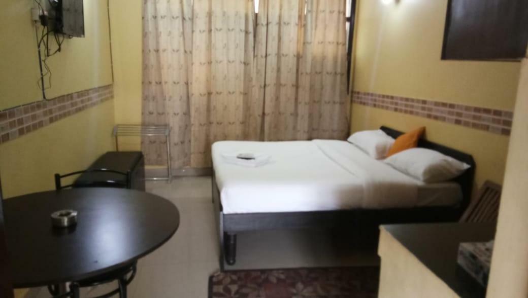 Hotel O Hya'S Homestay Dehradun Exteriör bild