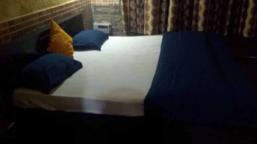 Hotel O Hya'S Homestay Dehradun Exteriör bild