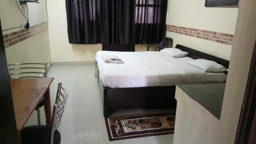 Hotel O Hya'S Homestay Dehradun Exteriör bild